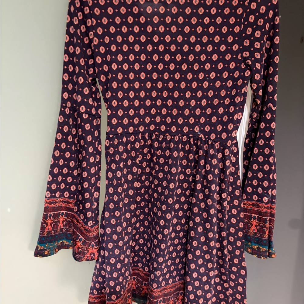 Xhilaration Navy and Red Long Sleeve Dress - Picture 2 of 3
